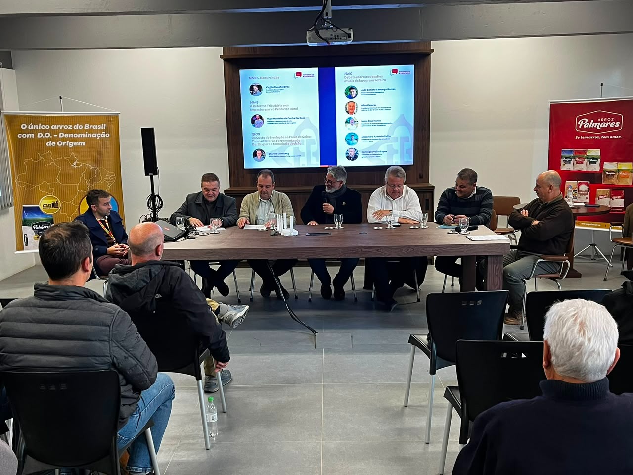 Painel do Conversa com o Associado reúne lideranças do setor arrozeiro na Cooperativa Palmares.